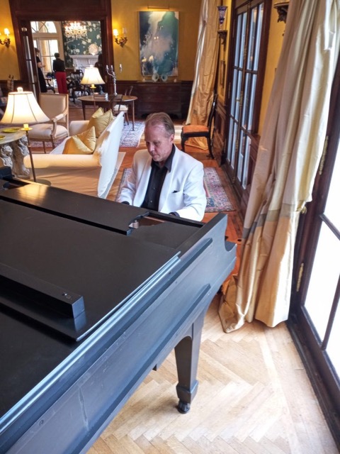 Kim Williams at the grand piano